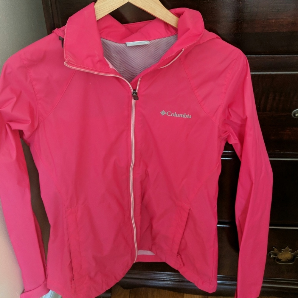Columbia rain jacket size small
